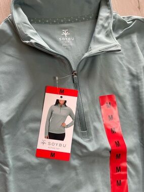 Soybu Buttery Quarter-Zip Active Pullover in Sage Green